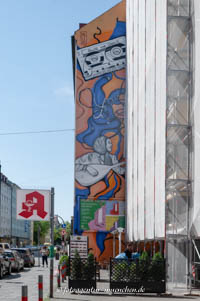 Mural - Grüße von Gleis 11