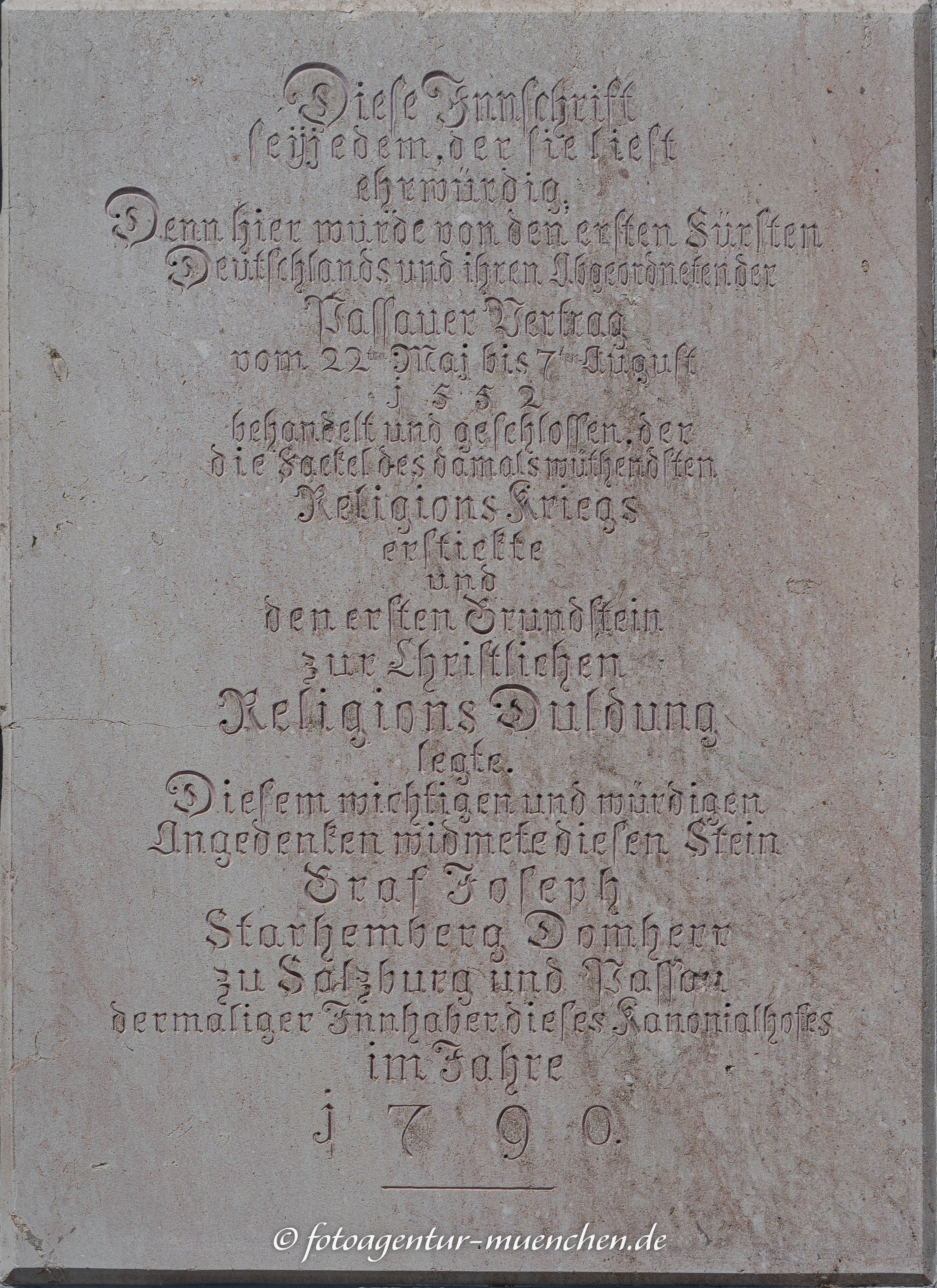 Gedenktafel - Passauer Vertrag