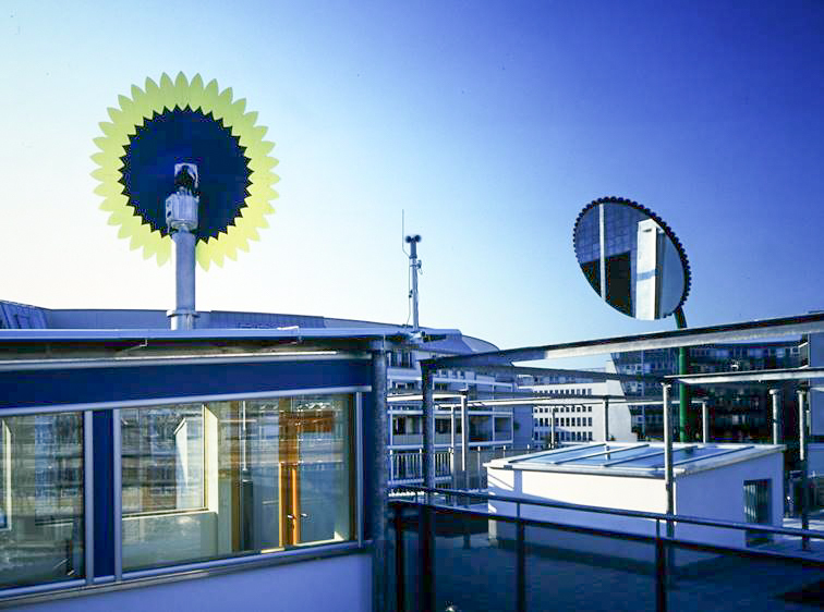 Sonnenhof - Ströbel Nele – Denkmal/Kunstwerk in München