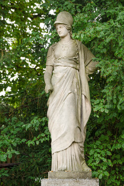 Denkmal: Athene