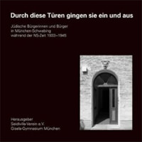 Durch diese Türen gingen sie ein und aus