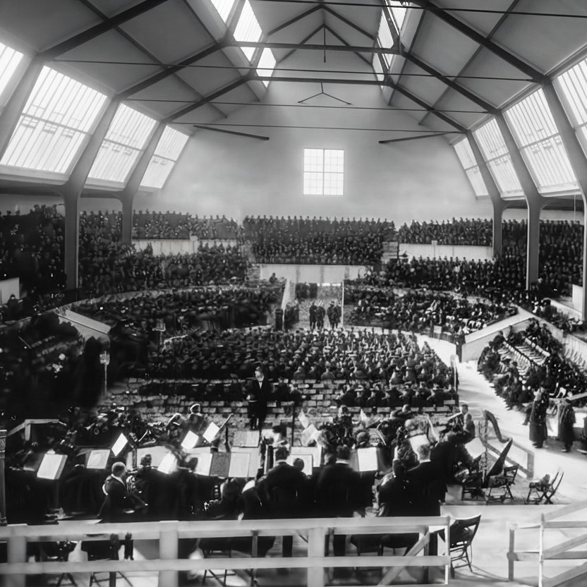 Neue Musik-Festhalle