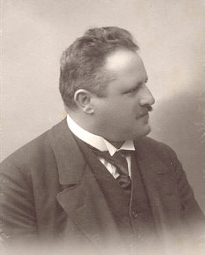 Wilhelm  Flaschenträger