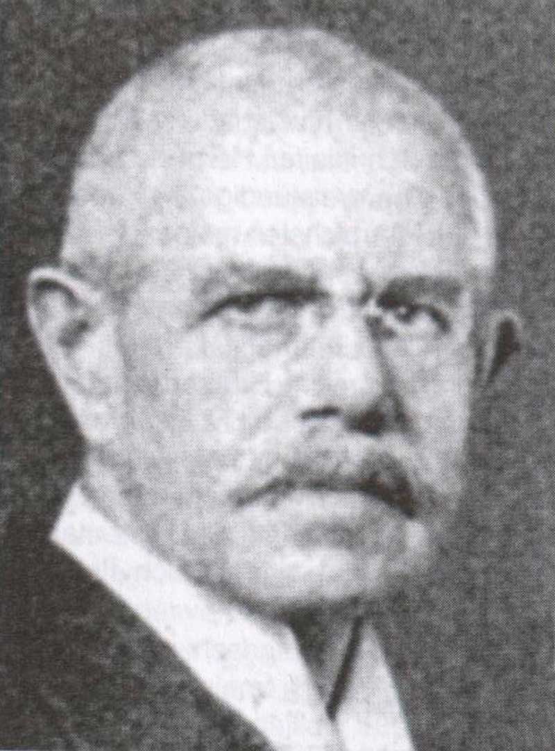 Dr. phil. h.c., Dr. rer.  Franz Matt