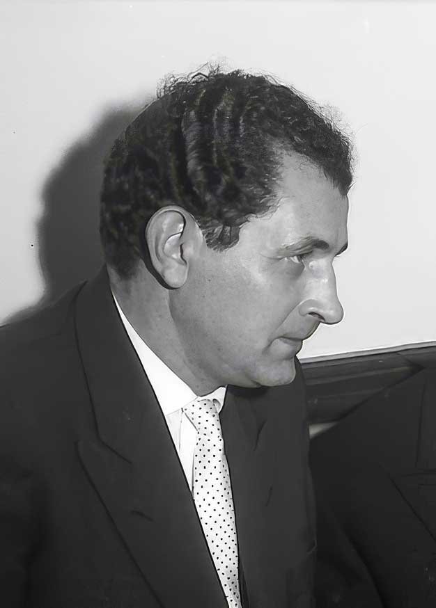 Günther Sauer