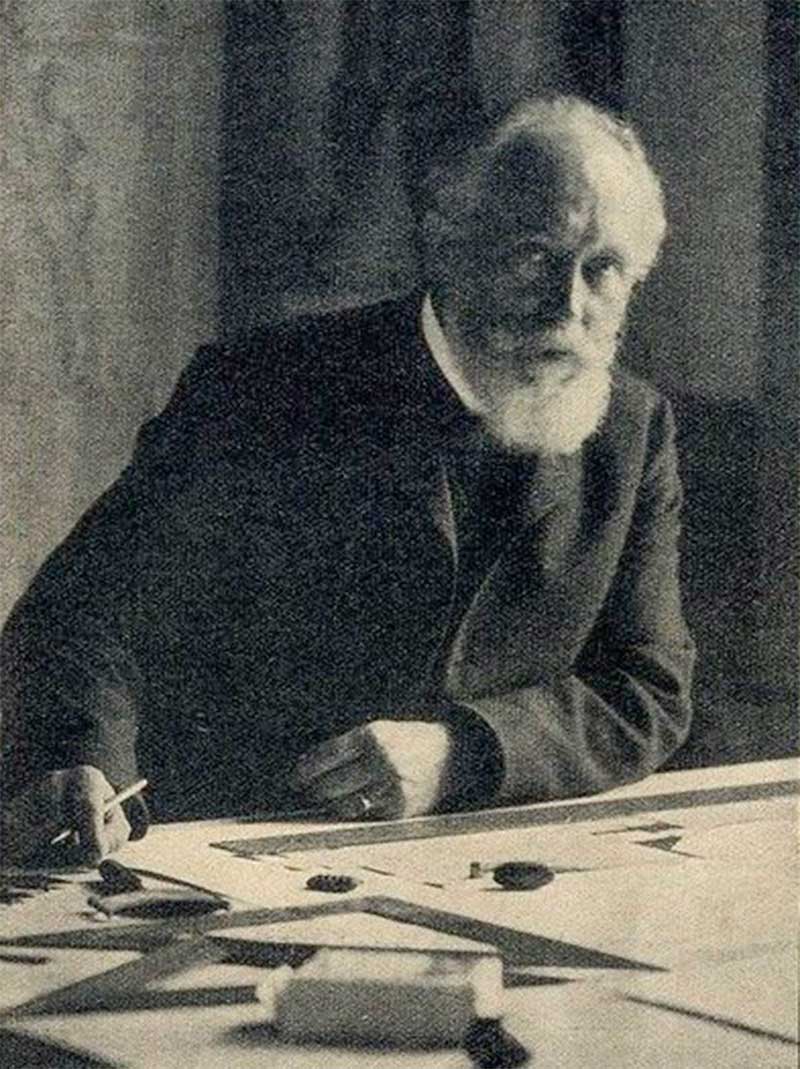 Prof. Heinrich von Schmidt